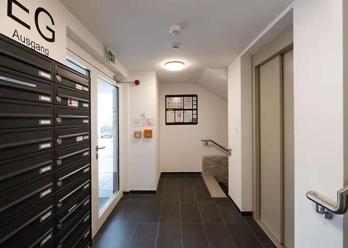 Апартаменти Ruhig, Hell Und Neu Mit Garage